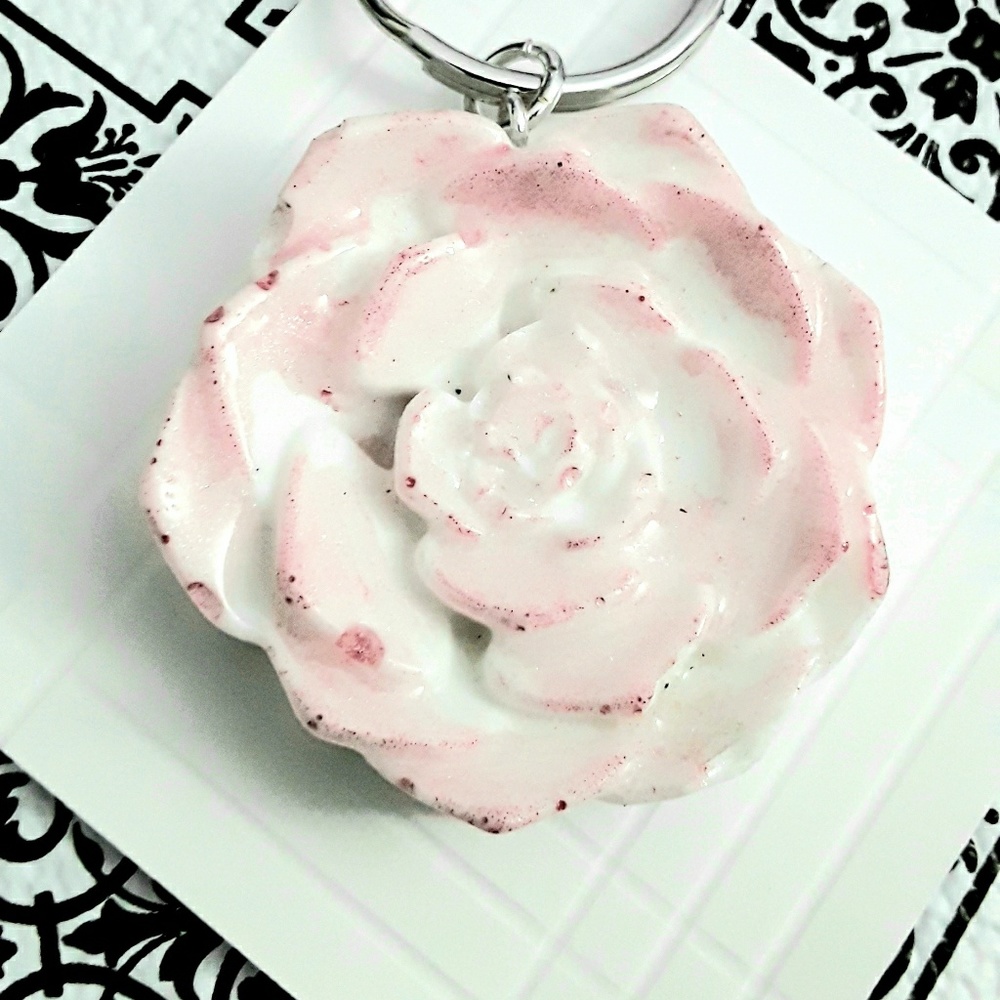 Keychain pink Rose
